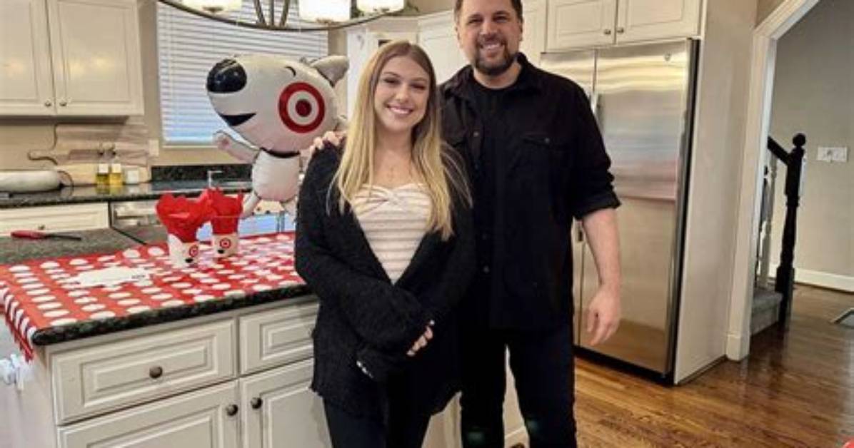 A Look at Jay Towers Wife Daughter and Family Life: Find Their Pictures