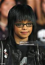 A Look into Fefe Dobson's Astounding Net Worth