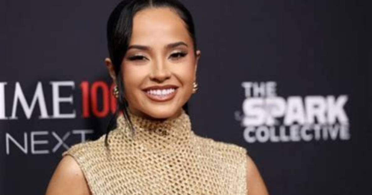 Becky G Shows off Stunning New Look
