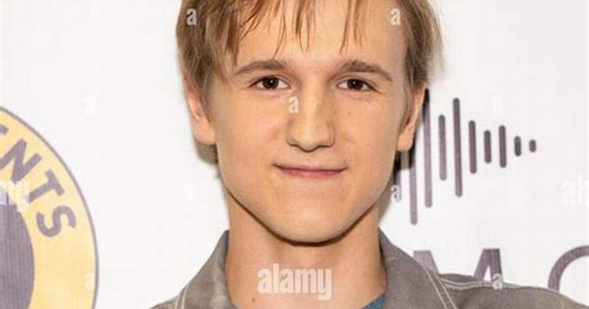 Bradley Bundlie