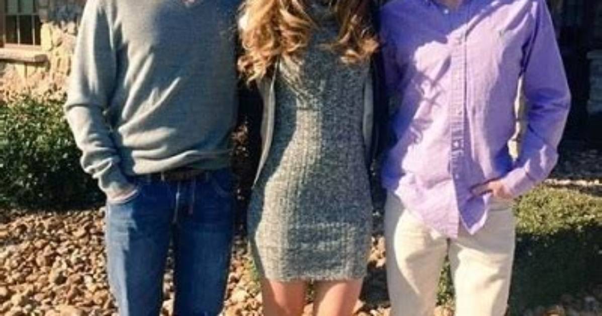 Brec Bassinger | Parents, Brother Beric & Brice ·