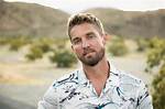 Brett Young Biography, Age, Height, Wife, Net Worth, Family