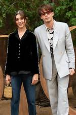 Charlie Heaton Welcomes Baby Boy with Natalia Dyer