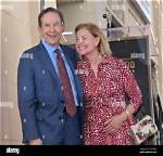 Chris Wallace Wife: Lorraine Martin Smothers Wikipedia, Age, Net Worth, Bio, Political Party, First Husband