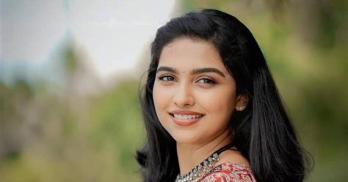 Comprehensive Guide: Mamitha Baiju's Height in Feet