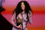 Discover the Origins of Sza's Heritage | Parents Explored