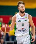 Domantas Sabonis's Real Height and Its Impact