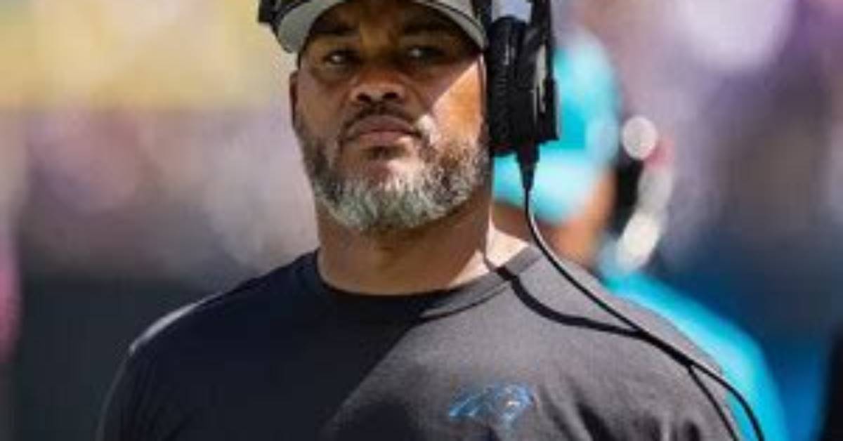 Duce Staley Biography, Age, Height, Wife, Net Worth, Family ·