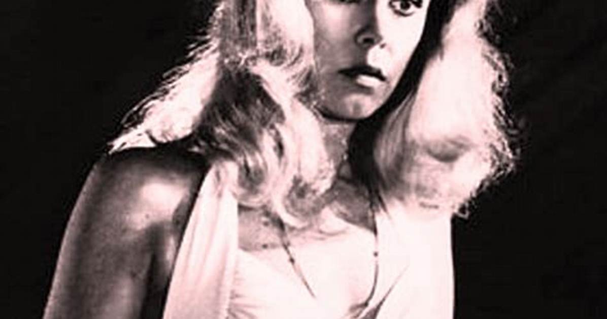 Elizabeth Shus: a Prominent Figure in Hollywood
