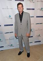 Eric Close Net Worth ·