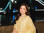 Hania Aamir Age - What's Her True Age Revealed?