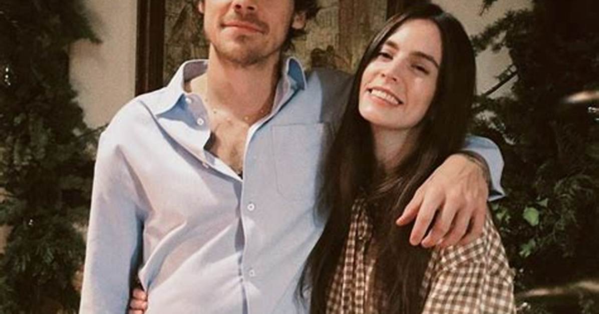 Harry Styles' Family Status Revealed