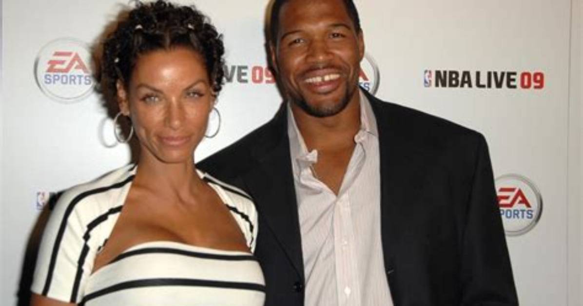 How Much Is Michael Strahans Net Worths Net Worth in 2023 ·