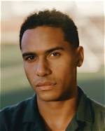 Intriguing Relationships of Actor Elliot Knight