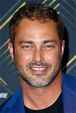 Is Taylor Kinney Currently Dating? Relationship Status Update