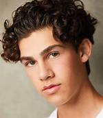 Jackson Dollinger Talks 'Sydney to the Max' Season 3: Watch