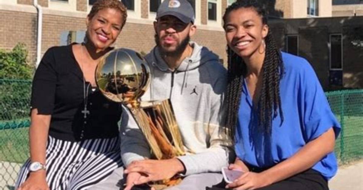 Javale Mcgee Wife, Mom & Net Worth