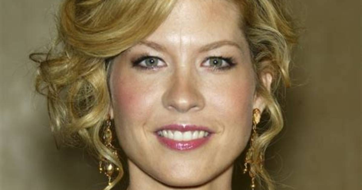 Jenna Elfman, the Renowned American Actress