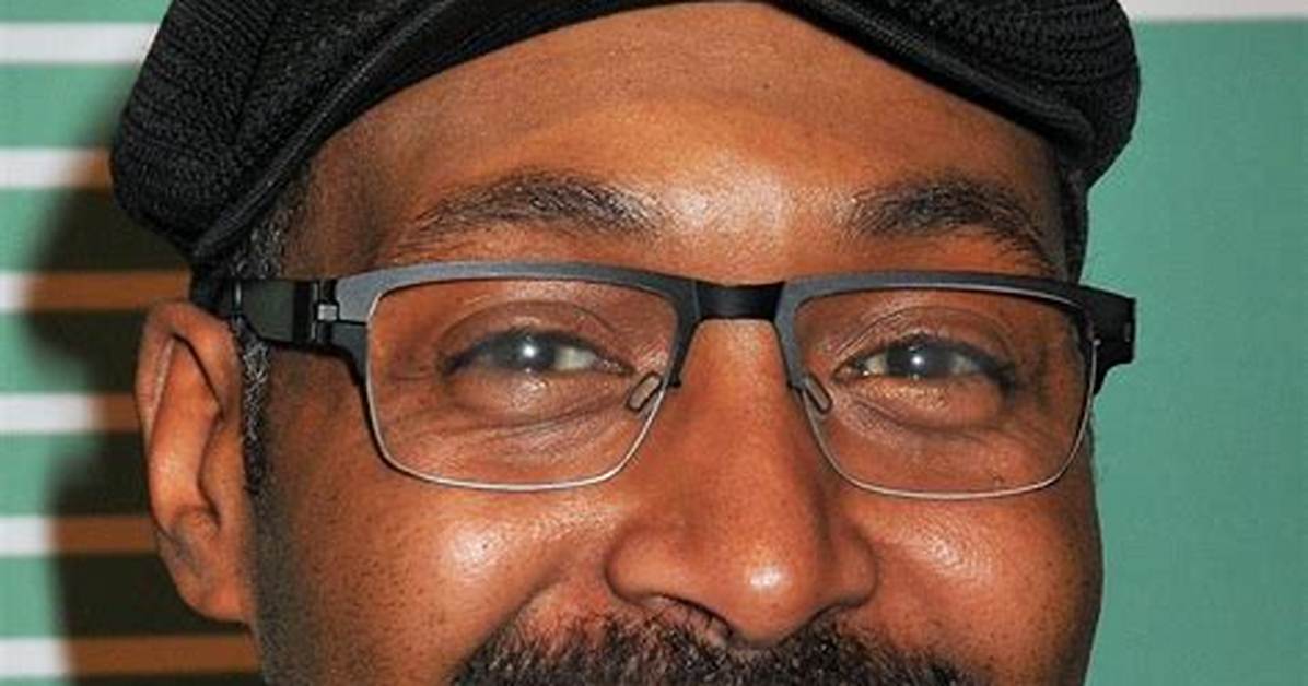 Jesse L. Martin Net Worth ·