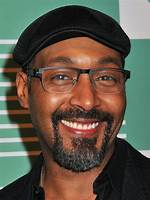 Jesse L. Martin Net Worth ·