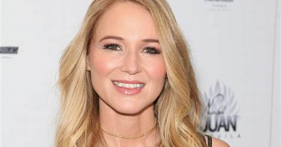 Jewel Blanch Net Worth ·
