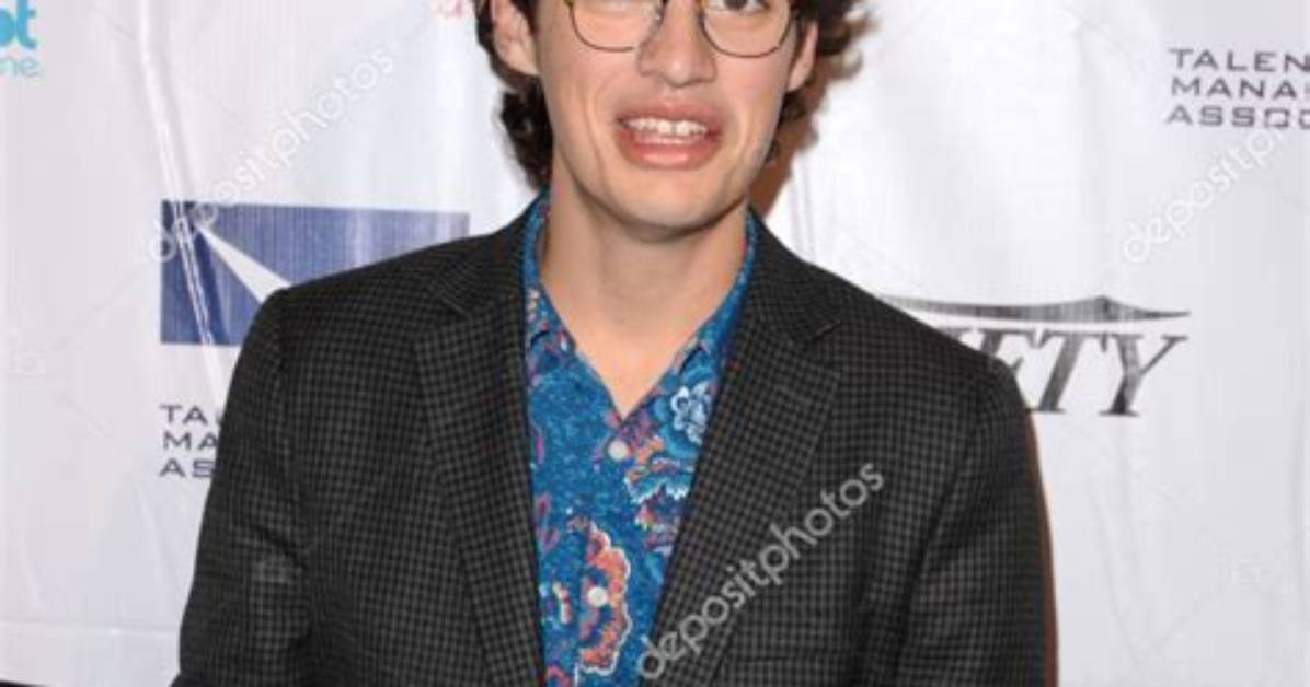 Joey Bragg (Actor) Wiki, Bio, Age, Height, Weight, Dating, Affair, Net Worth, Girlfriend, Career, Fa