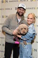 Josh Bryant Guitarist and His Fiancee Kristin Chenoweth Age Difference -Meet Him on Instagram