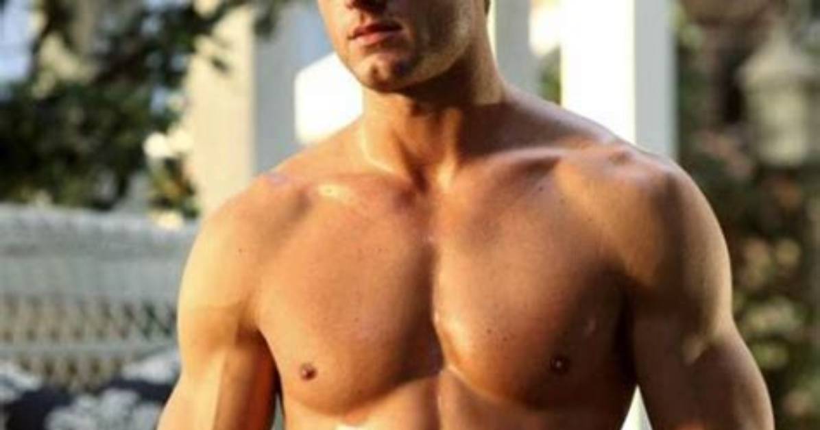 Justin Hartley Age, Weight, Height, Measurements