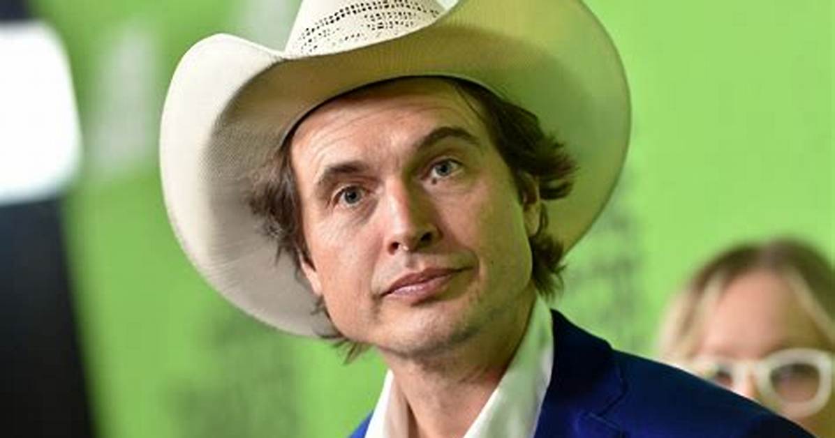 Kimbal Musk Net Worth: How Rich Is Elon Musk’s Brother Actually?