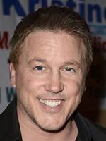 Lochlyn Munro: Wiki, Bio, Age, Family, Career, Net Worth, Wife