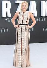 Margot Robbie Height, Weight, Bra Size, Measurements & Bio
