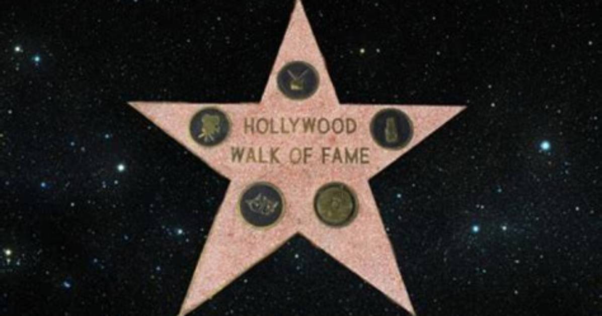 Meet Jenna Elfman: a Hollywood Star in the Spotlight