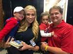 Meredith Marakovits Married, Husband, Boyfriend, Net Worth, Height, Age, Bio