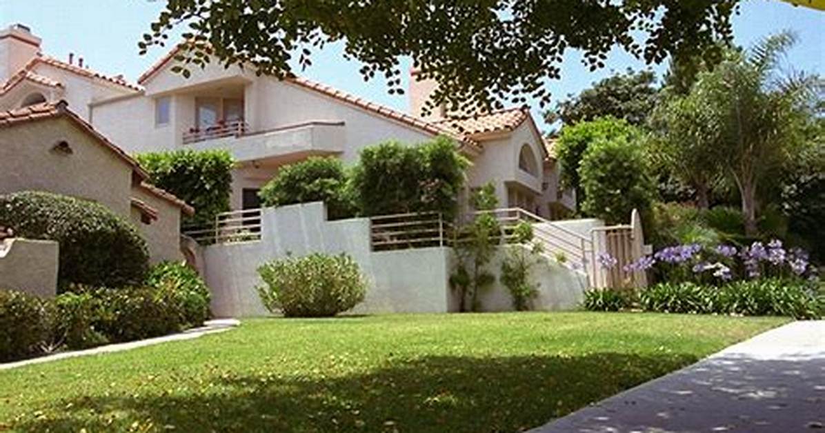 Nicole Brown Simpson's Brentwood Home: a History of Tragedy and Rebirth