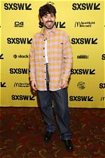 Noah Galvin's Ethnicity: a Culture Exploration