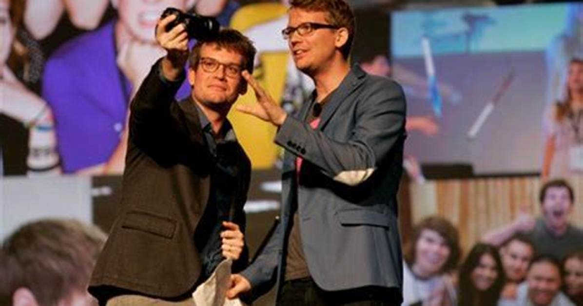 Orin Green and Hank Green: Brothers, Scientists, and Advocates