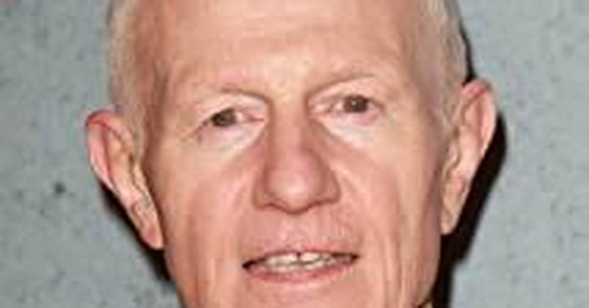 Raymond J. Barry Biography, Age, Height, Wife, Net Worth, Family