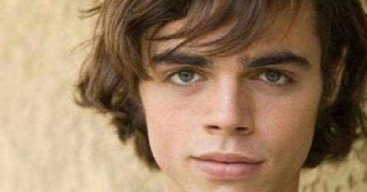 Reid Ewing Bio, Age, Net Worth, Gay, Surgery, Movies, Tv Shows