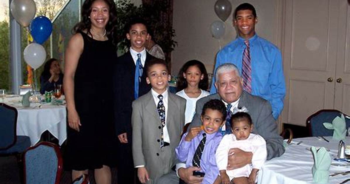 Russell Wilson Parents Photo -Meet His Father Harrison Wilson & Mother Tammy T. Wilson
