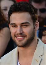 Ryan Guzman Height, Weight, Age, Wiki, Biography, Net Worth, Facts
