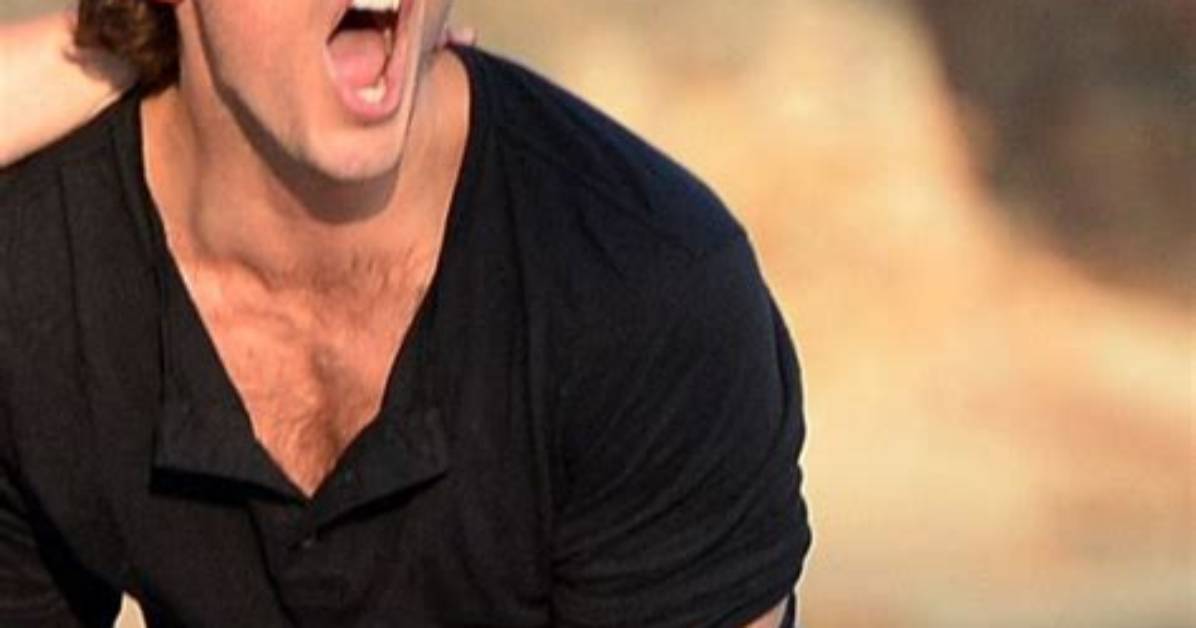 Sam Claflin's Spectacular Feet: a Detailed Analysis