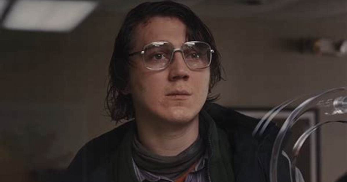 The Enigmatic Paul Dano in Prisoners: Unraveling the Dark Depths of a Complex Character