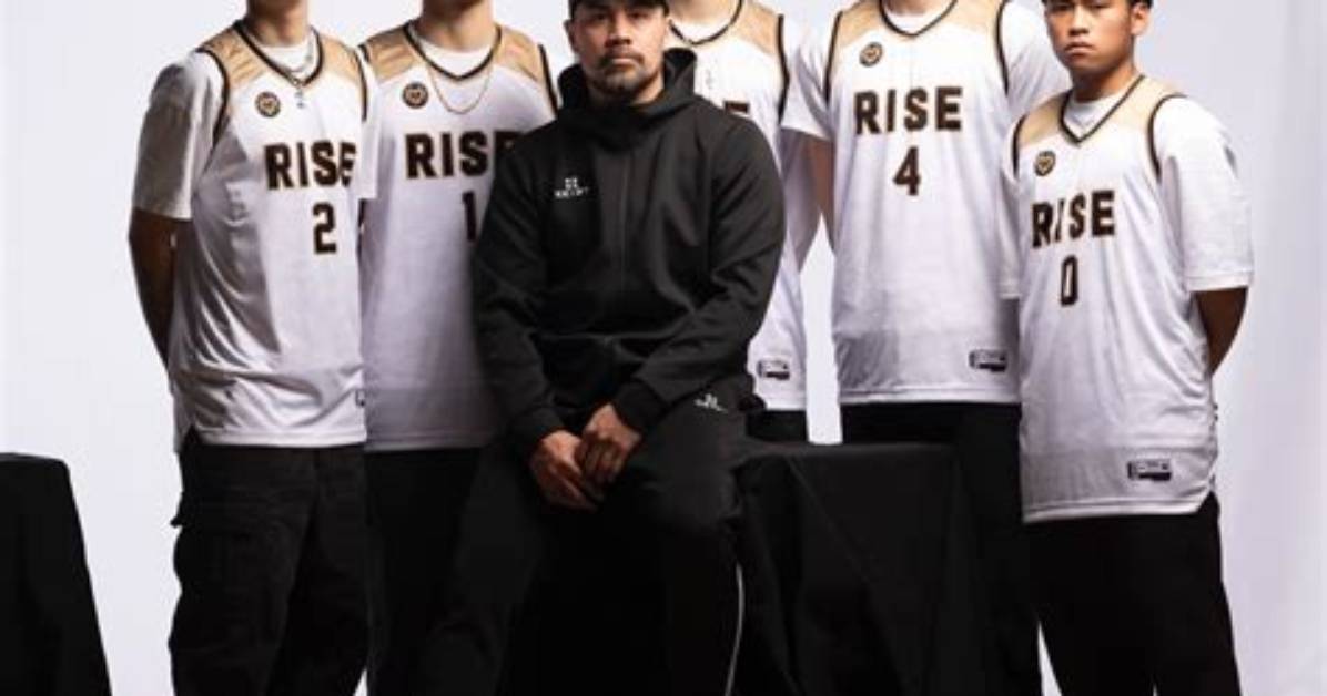 The Rise of a Basketball Star on the Platform