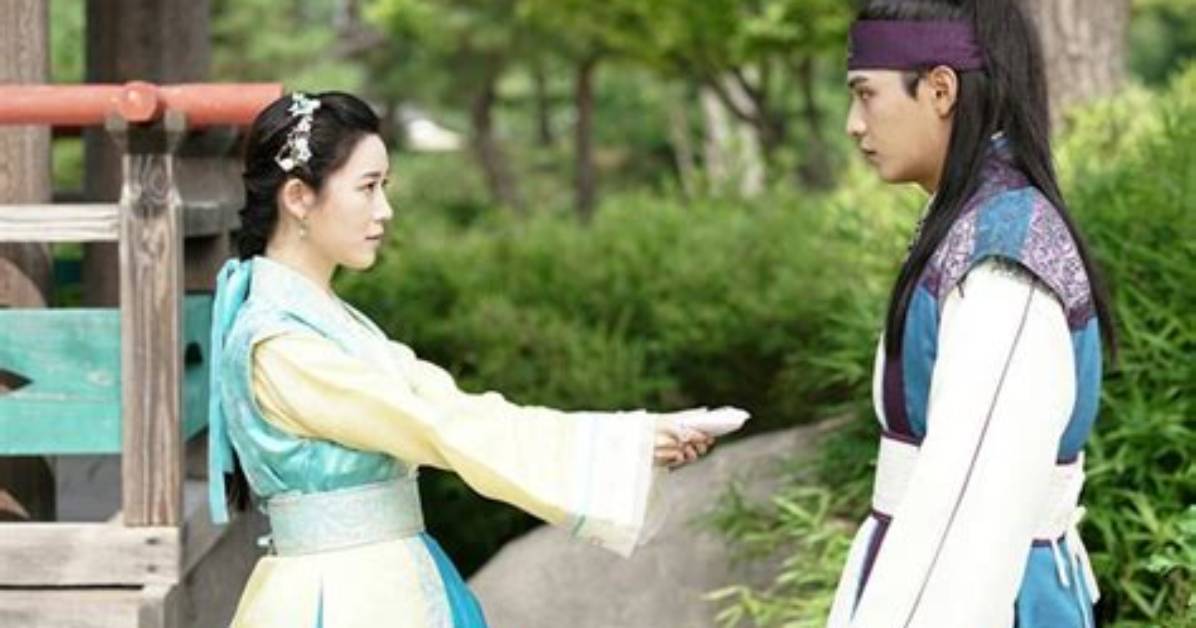 The Rise of Lee Da in Hwarang: a Star Ascends
