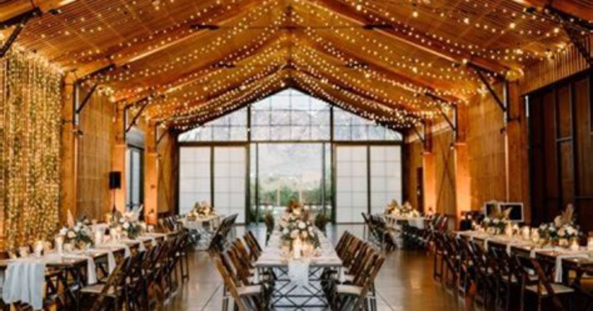 The Unforgettable Wedding Venue of Emily Carver: Discover the Enchanting Location