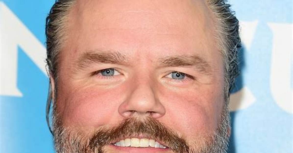 Tyler Labine: Family Man and Rising Star