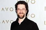 Uncovering Dustin Diamond's True Stature: Exploring the Actor's Height