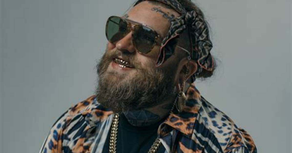 Unlocking the Bars: Teddy Swims Behind Jail Walls
