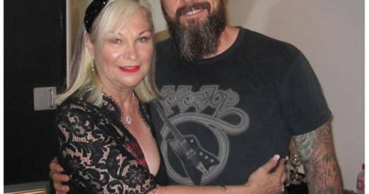 Unveiling the Story of Samantha Sang and Her Husband: Discoveries and Insights