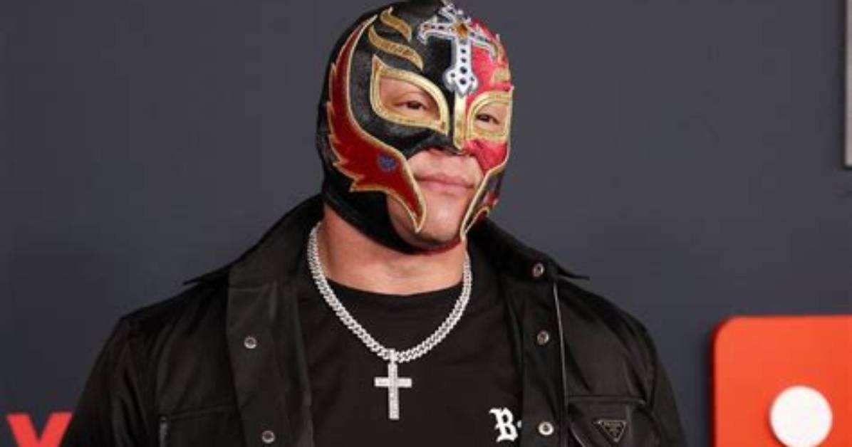 What Happened to Rey Mysterio Face? Find His Photos of the Wrestler Without Mask